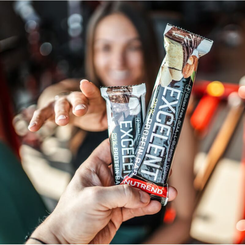 NUTREND EXCELENT PROTEIN BAR, chocolate with nuts, 85 g — protein bar ...