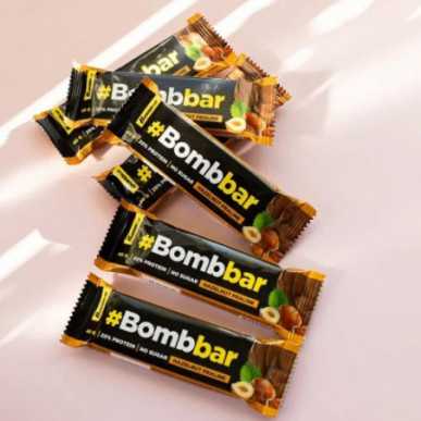 Bombbar olbaltumvielu bāra šokolādes lazdu riekstu praline, 40 g – madala kalorsusega toode firmalt Bombbar, osta SportFit-ist