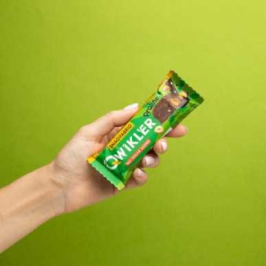 „SNAQ Fabriq Qwikler“ be cukraus šokolado baras „Chocolate-Nutrininee“, 35 g – madala kalorsusega toode firmalt Snaq Fabriq, osta SportFit-ist